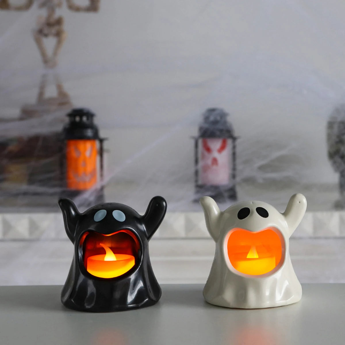 Halloween Ghost Candle Holders Cute Plastic Ghost Tea Light Holders LED Halloween  Party Decorations Spooky Table Centerpieces